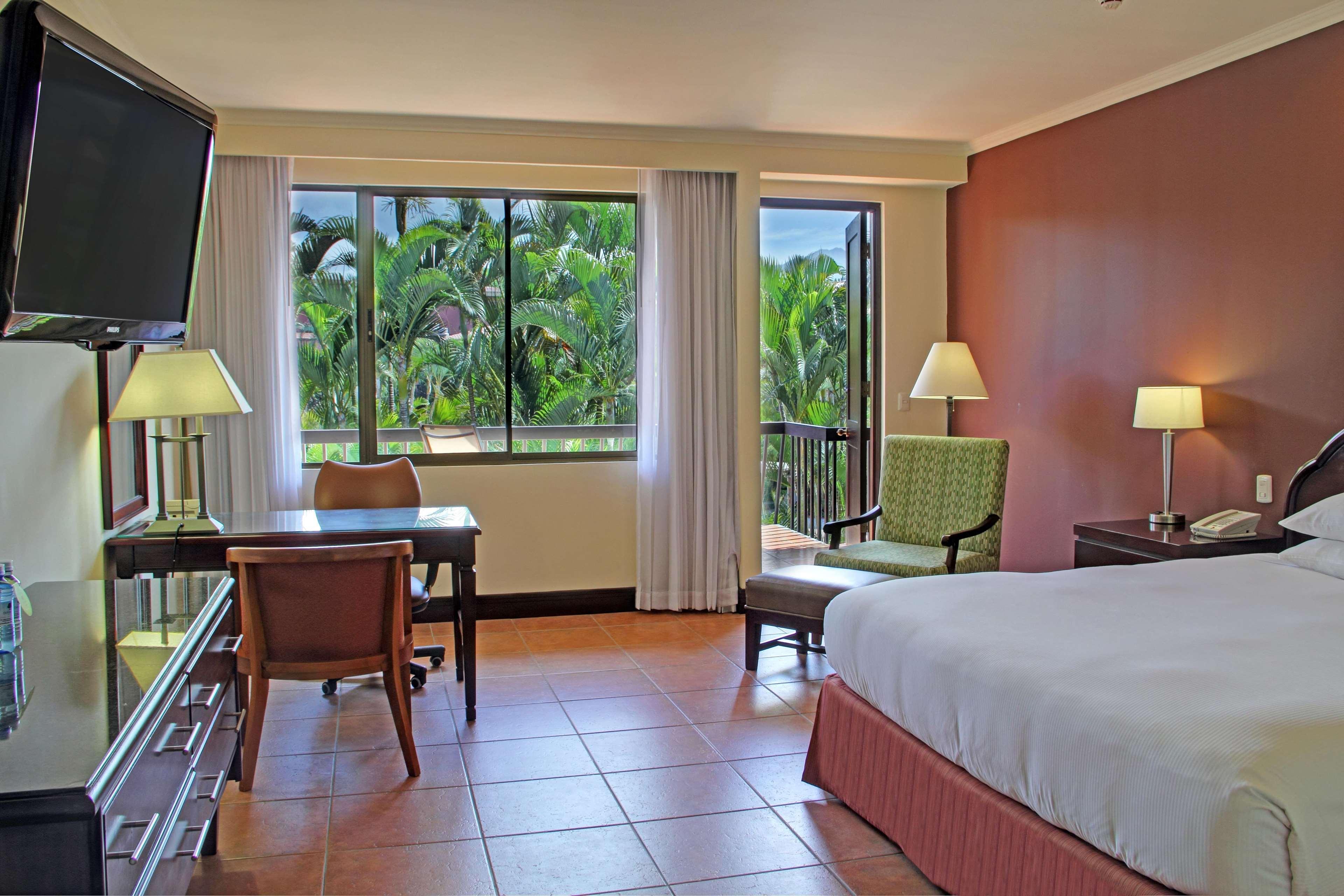 Готель Hilton Cariari Doubletree San Jose - Costa Rica Екстер'єр фото A room at the Hilton San Diego Bayfront