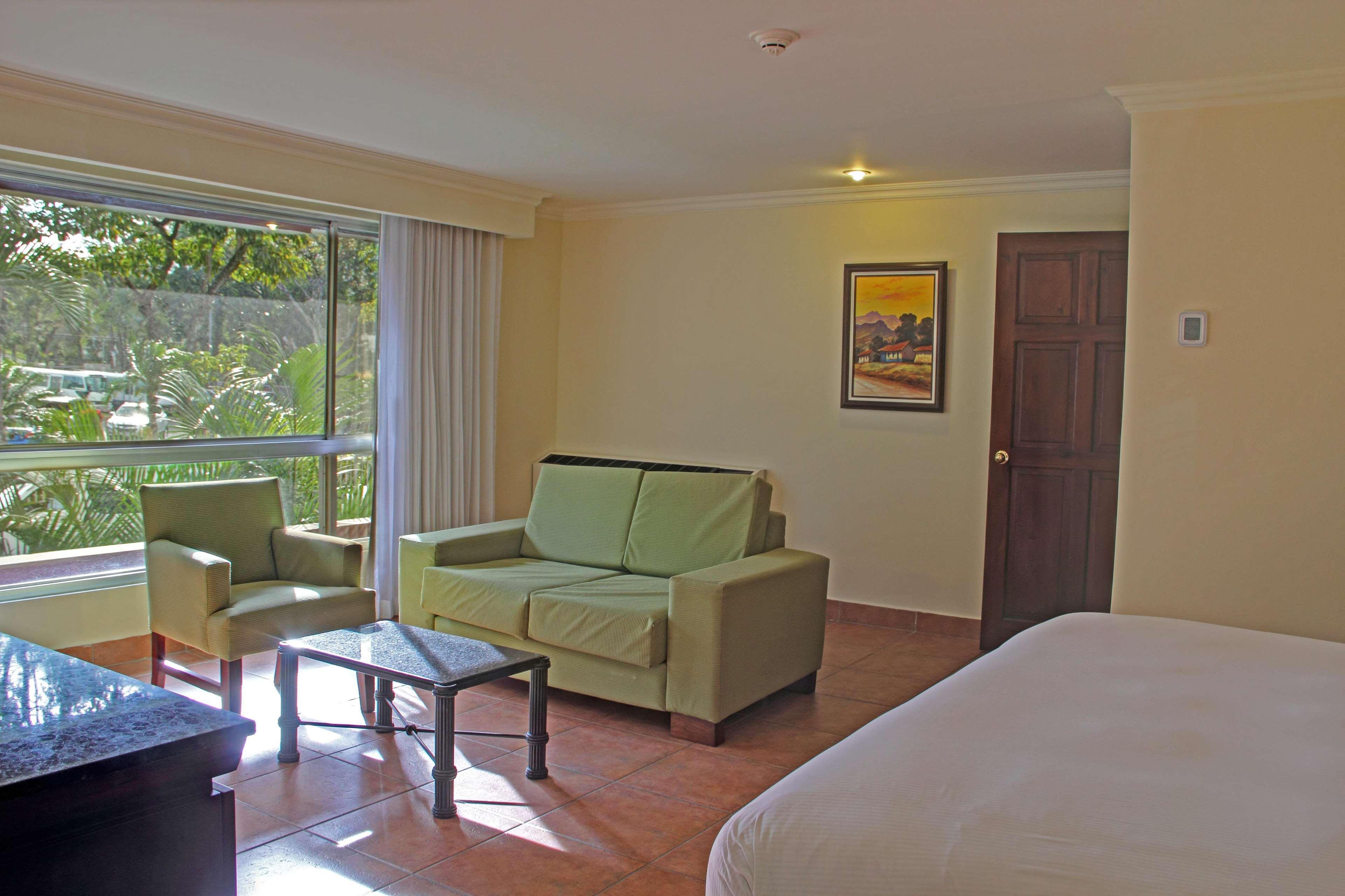 Готель Hilton Cariari Doubletree San Jose - Costa Rica Екстер'єр фото A room at the hotel