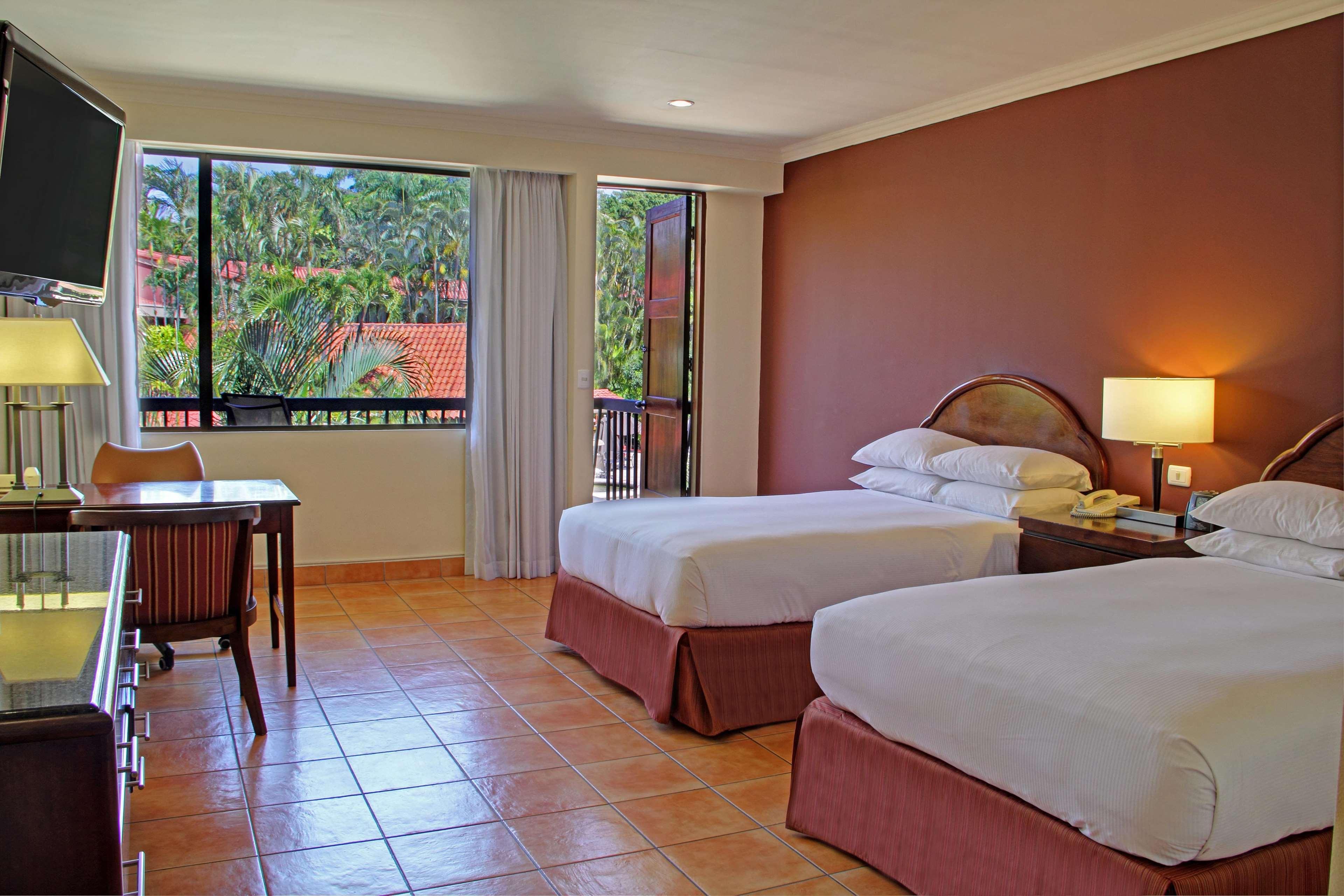 Готель Hilton Cariari Doubletree San Jose - Costa Rica Екстер'єр фото A room at the hotel